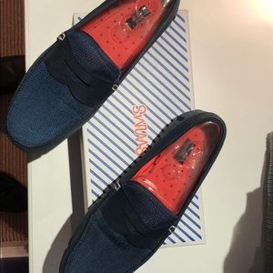 Navy Blue Swims - The most stylish pool shoe!